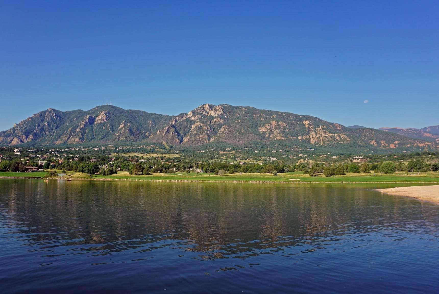 Cheyenne Mountain Resort, A Destination By Hyatt Hotels Colorado Springs Exterior photo