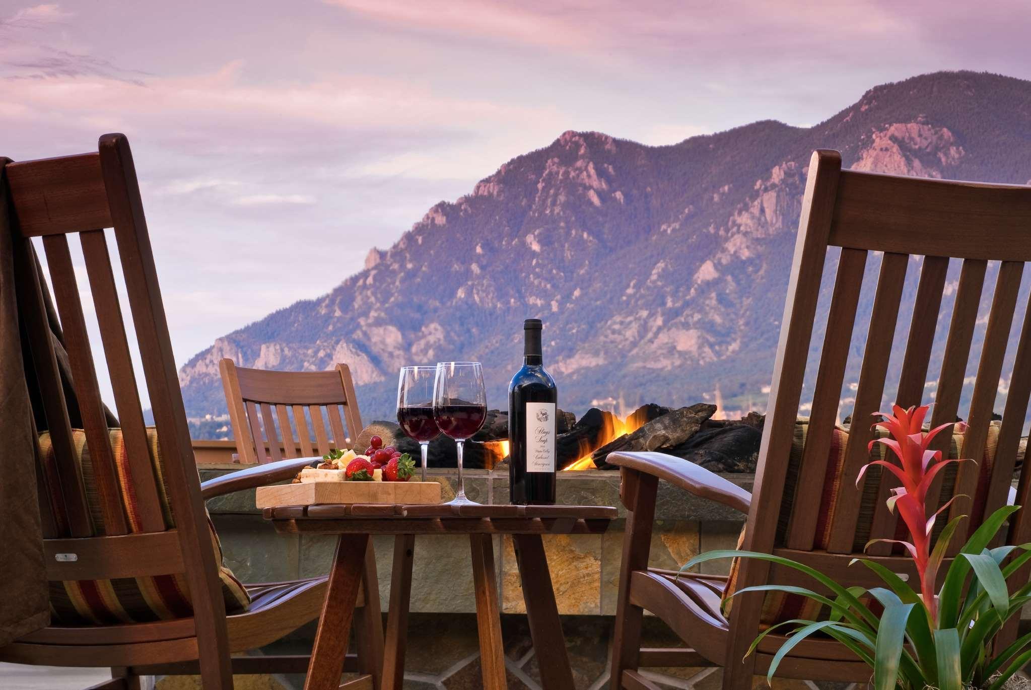 Cheyenne Mountain Resort, A Destination By Hyatt Hotels Colorado Springs Exterior photo