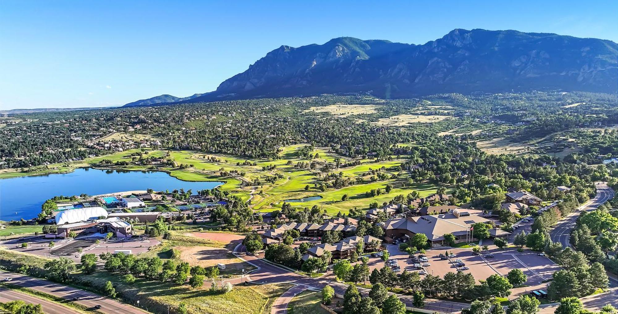 Cheyenne Mountain Resort, A Destination By Hyatt Hotels Colorado Springs Exterior photo