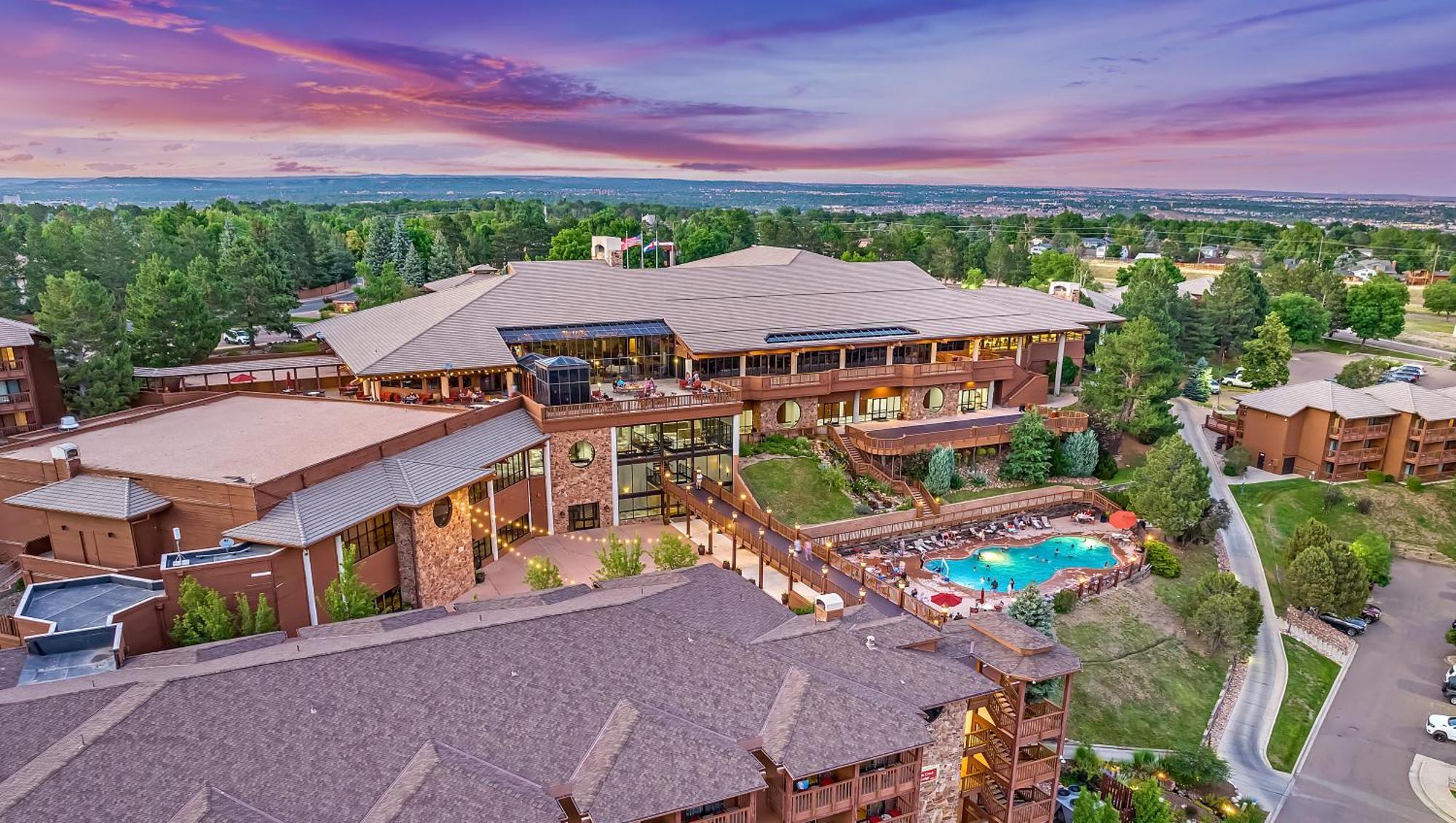 Cheyenne Mountain Resort, A Destination By Hyatt Hotels Colorado Springs Exterior photo